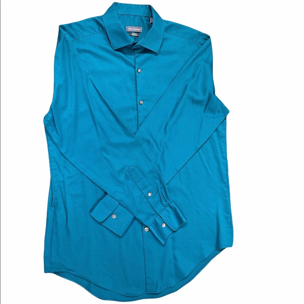 Van Heusen casual button down shirt size M